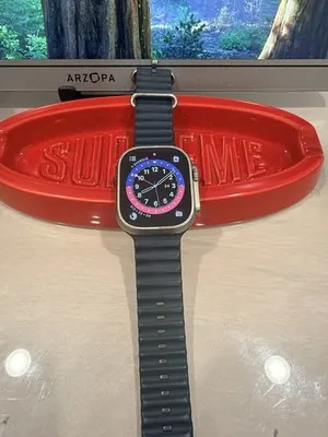 Apple Watch Ultra 49mm Titanium GPS + Cellular A2622, Midnig